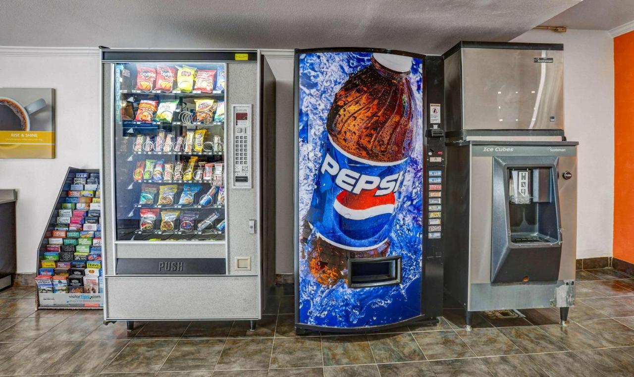 Motel 6-King City, Ca ภายนอก รูปภาพ