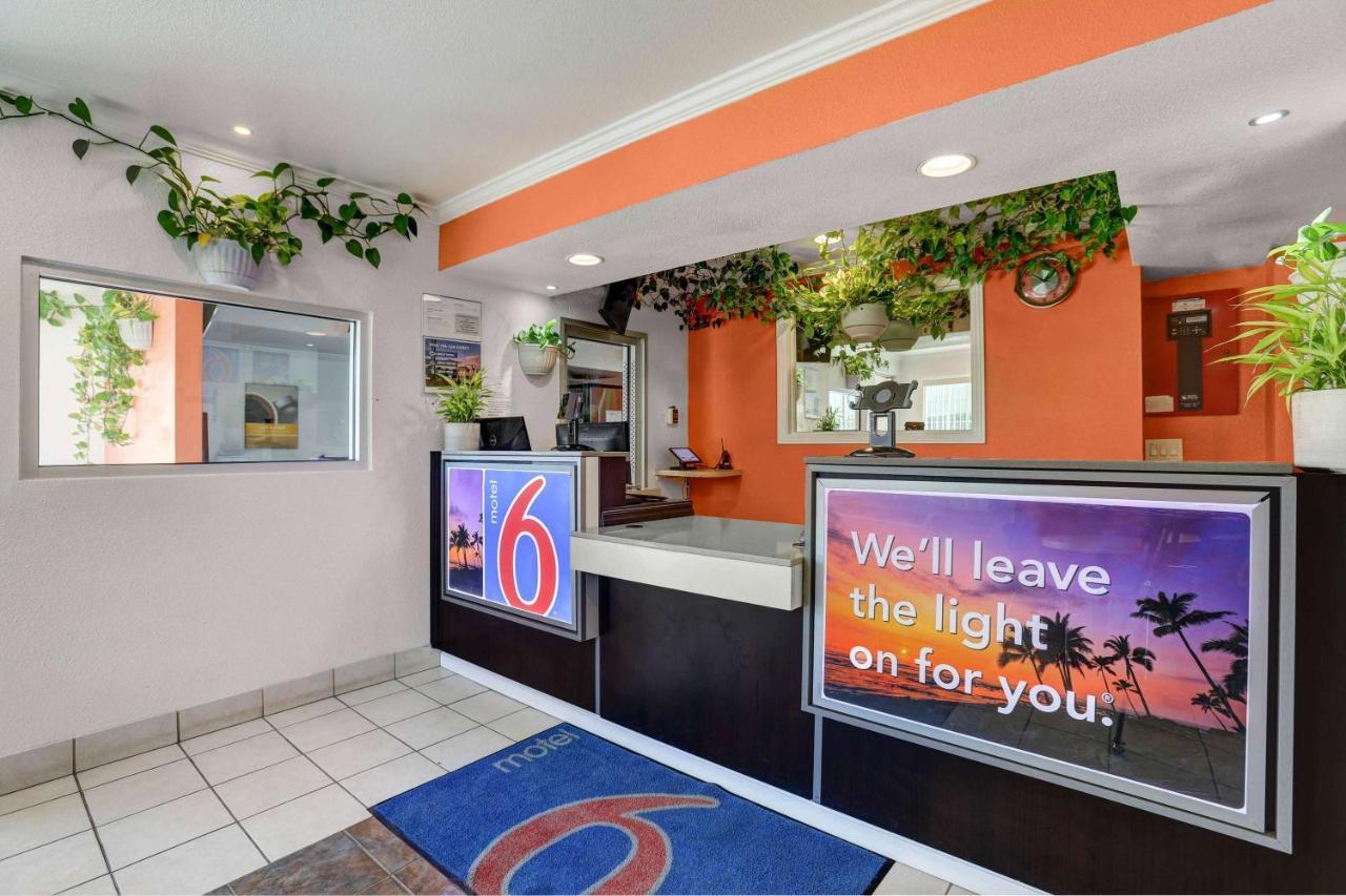 Motel 6-King City, Ca ภายนอก รูปภาพ