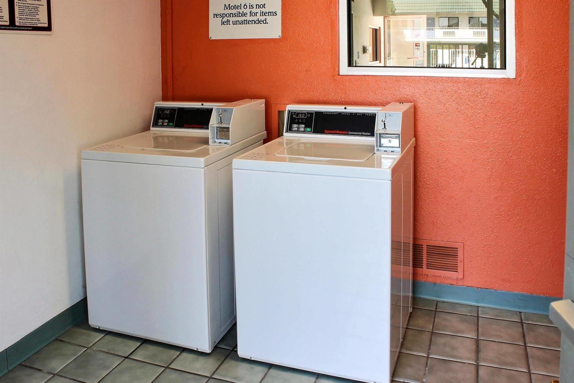 Motel 6-King City, Ca ภายนอก รูปภาพ
