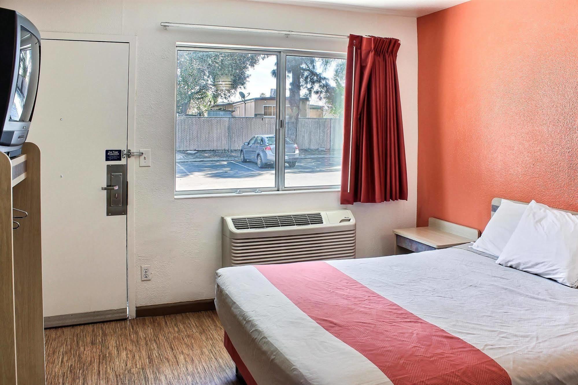 Motel 6-King City, Ca ภายนอก รูปภาพ