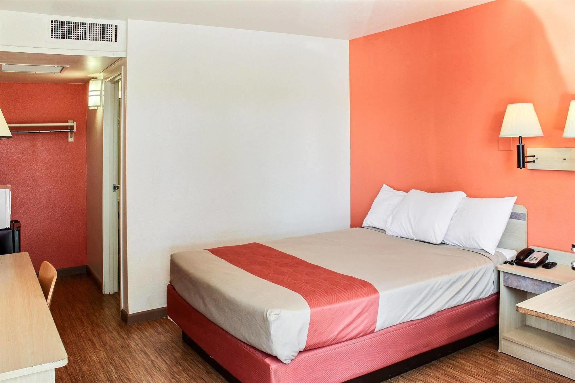 Motel 6-King City, Ca ภายนอก รูปภาพ