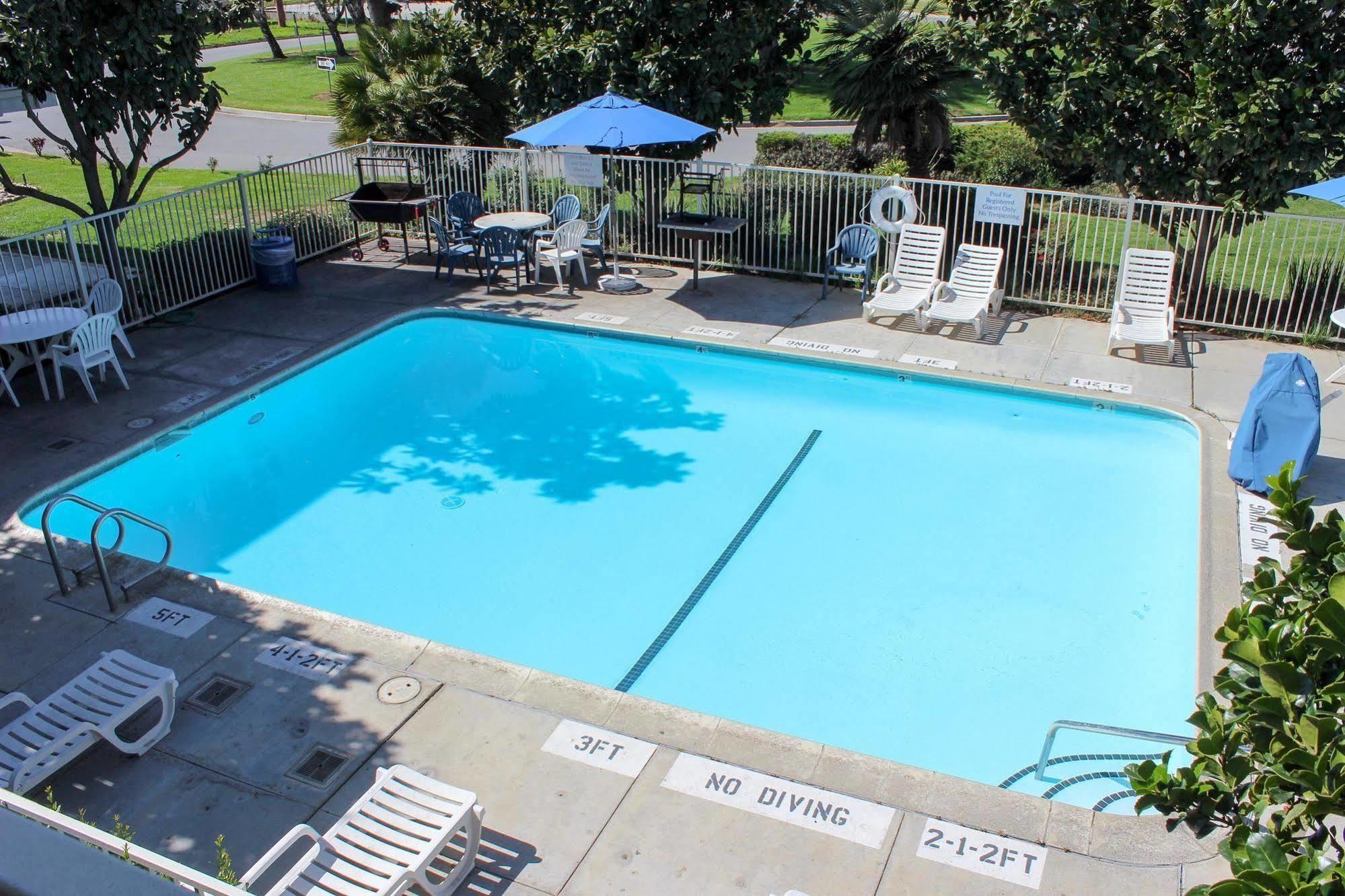 Motel 6-King City, Ca ภายนอก รูปภาพ